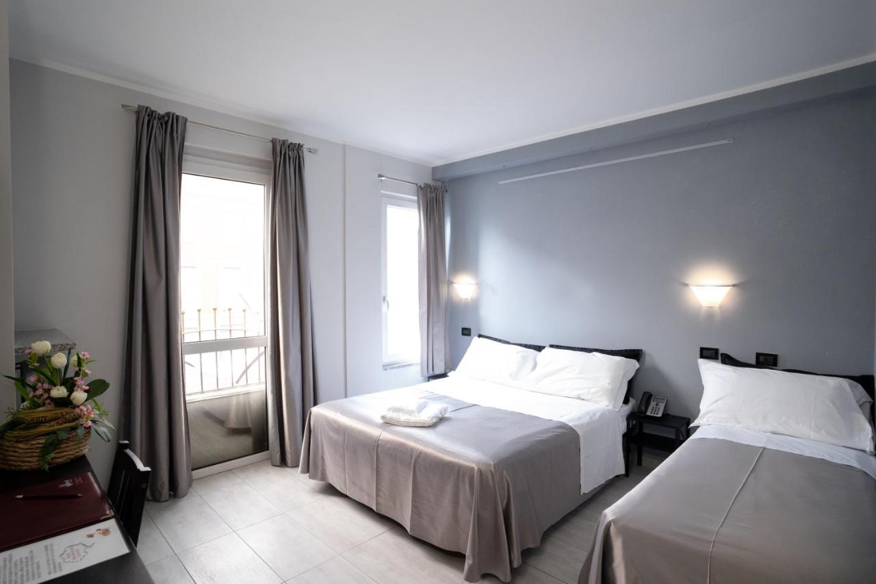 J Hotel Orbassano Exterior photo