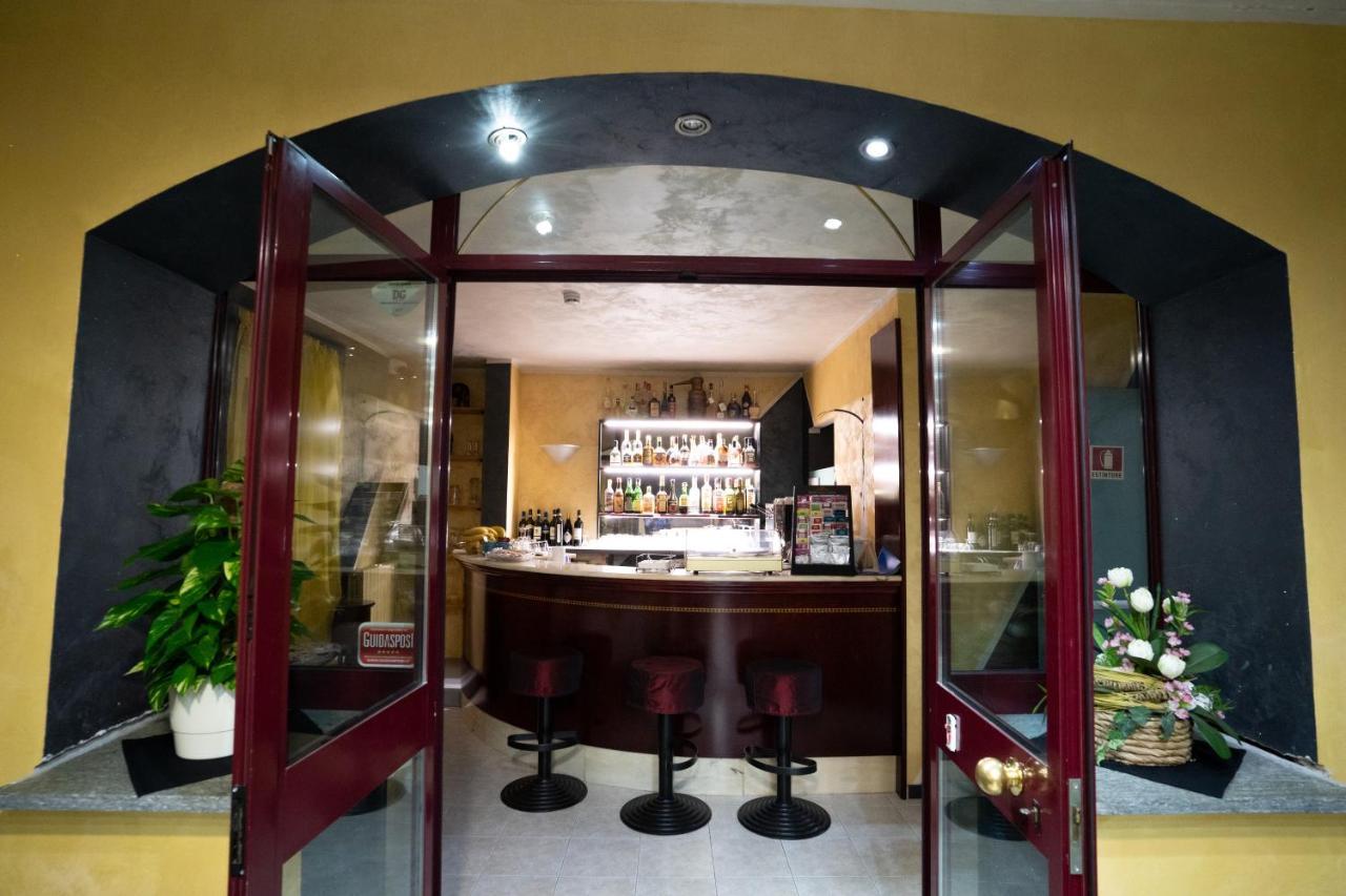 J Hotel Orbassano Exterior photo